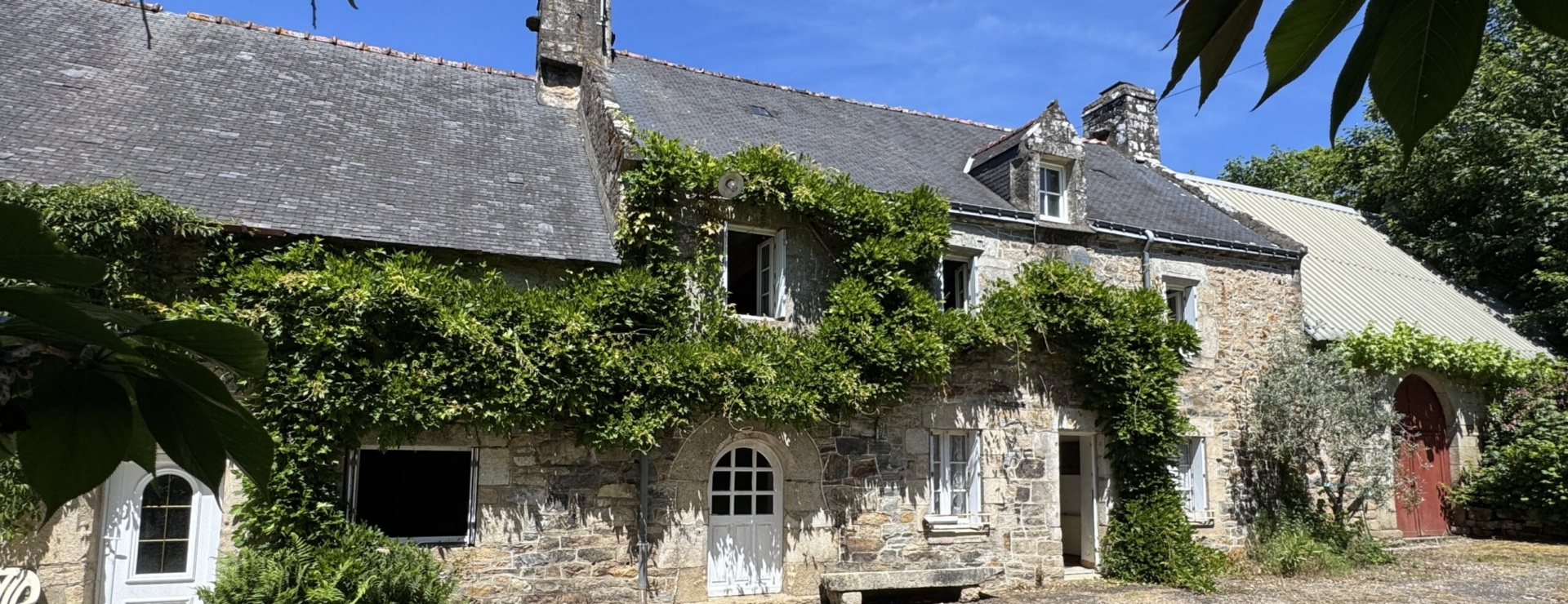 Maison de caractère – 6 pièces – BAUD
